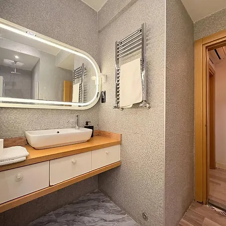 Taksim Square1br 02 *
